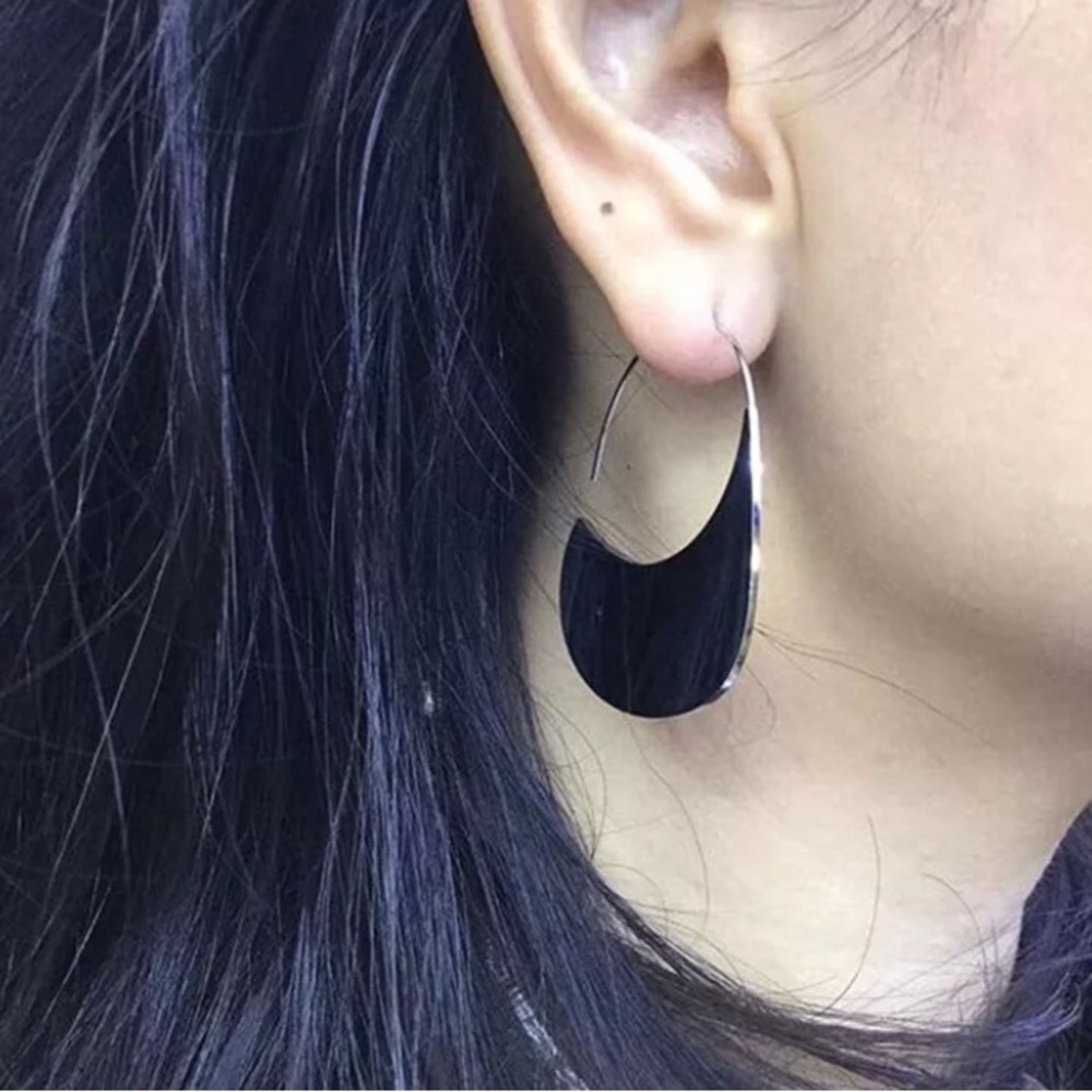 Disk hoop earrings NWOT